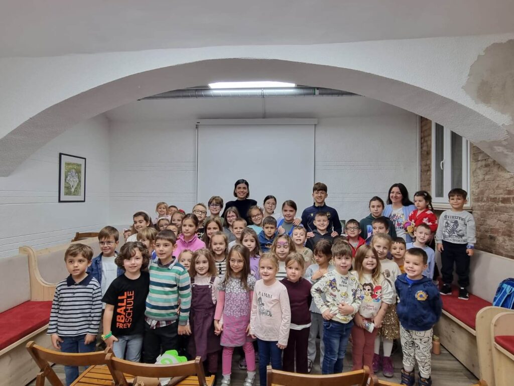 Радионица ‘Упознај село’ Невене Јовичић у Просвјетиној школи у Бечу