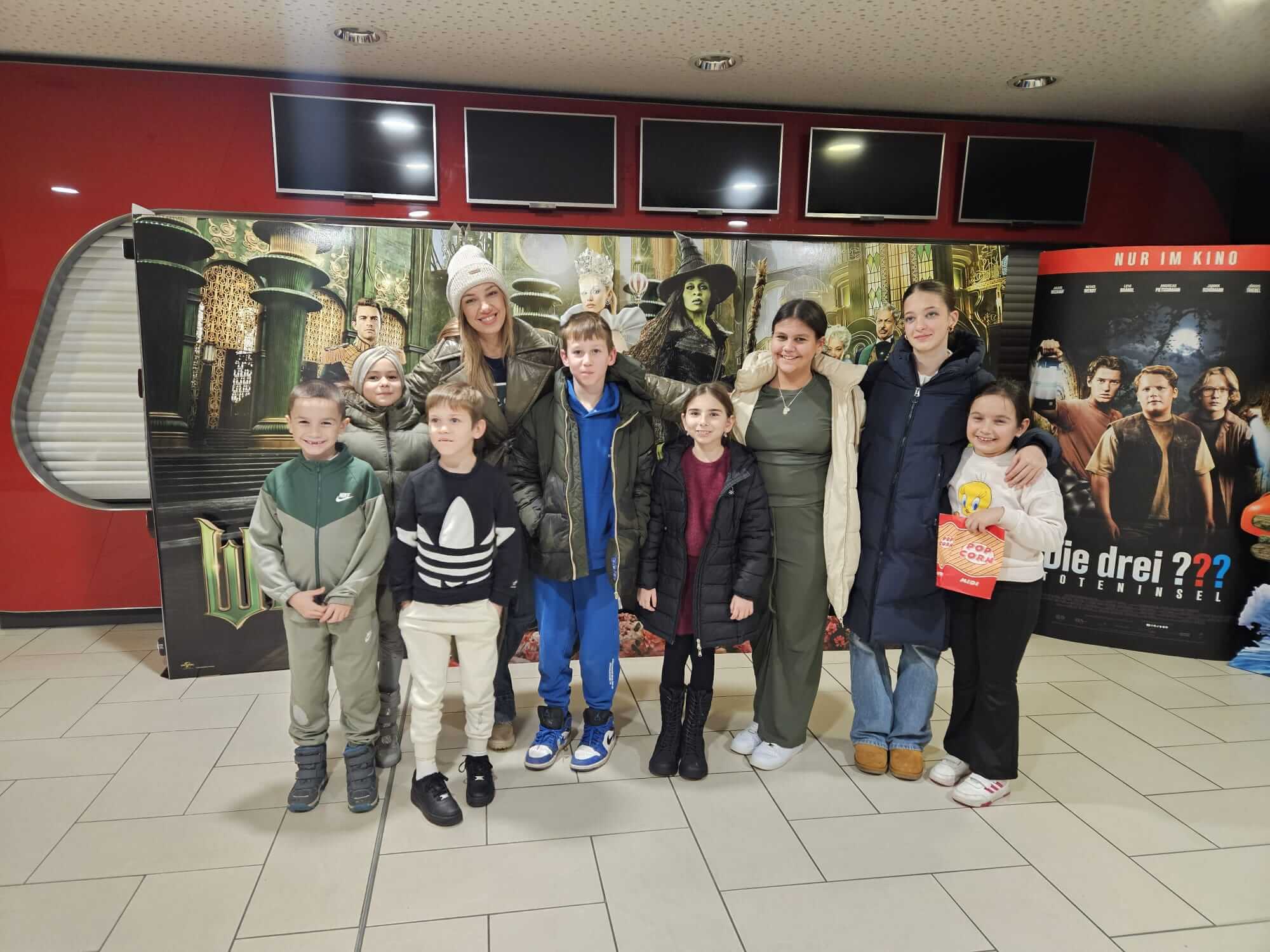 Просвјетини ученици уживали у „Хајдуку у Београду“