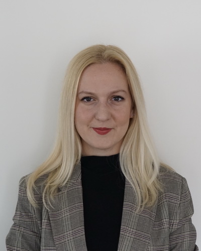 Dina Drnovsek
